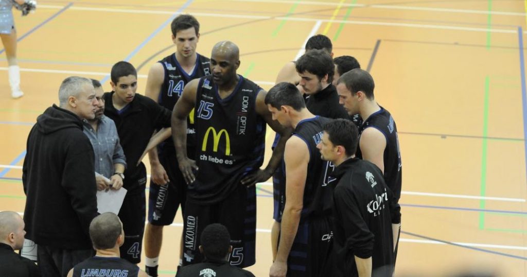 Alexander Nelcha: “El amor por el basket es lo que hace que me mantenga activo”