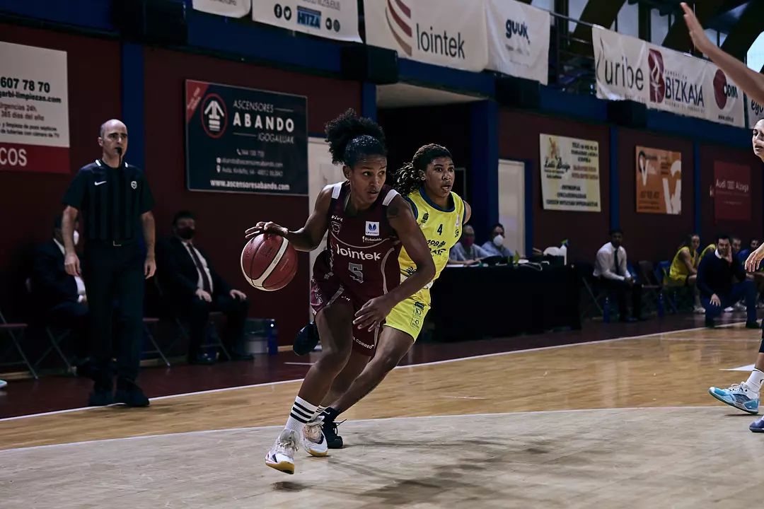 Roselis Silva y el Gernika Bizkaia se estrenan con victoria