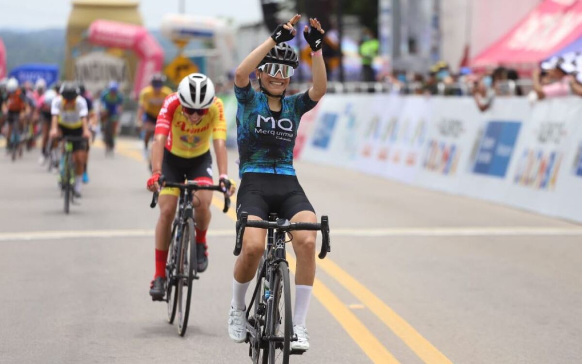 Venezolana Llibeth Chacón se impuso en la primera etapa de la Vuelta a Colombia