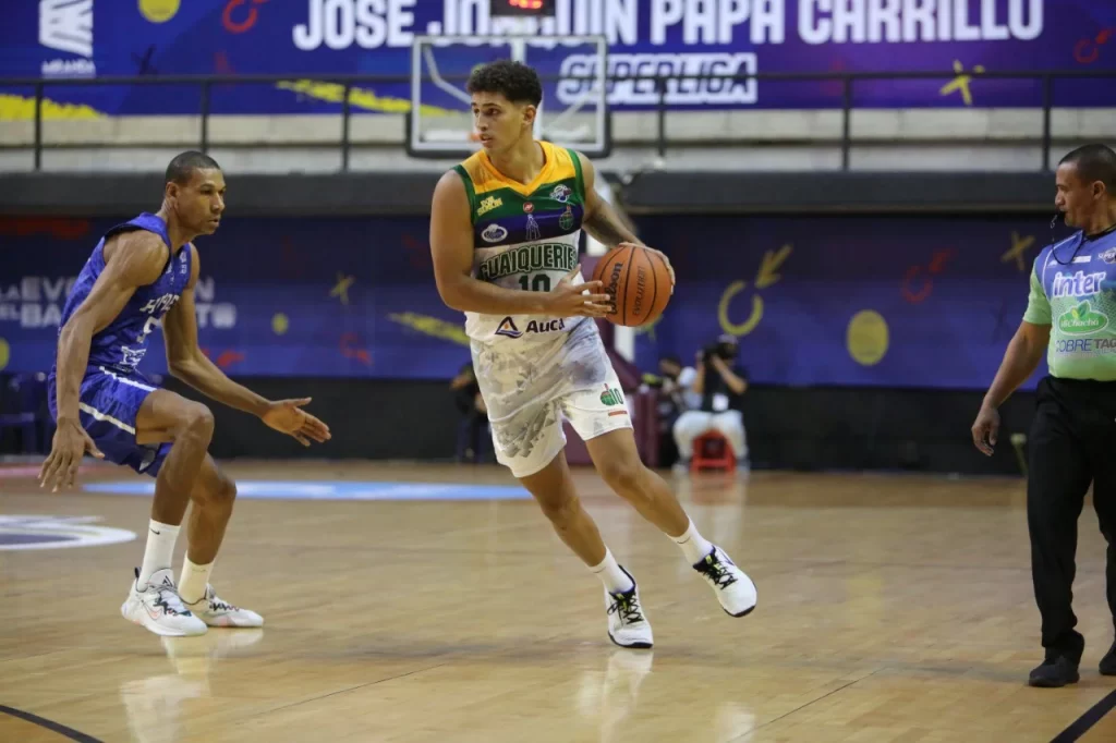 Guaiqueríes sentencia la serie y es el primer clasificado al Final Four