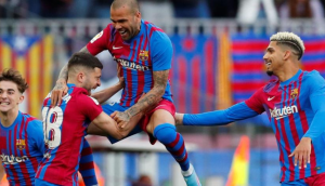 El Barcelona de Xavi tomó fuerza y venció al Atletico de Madrid