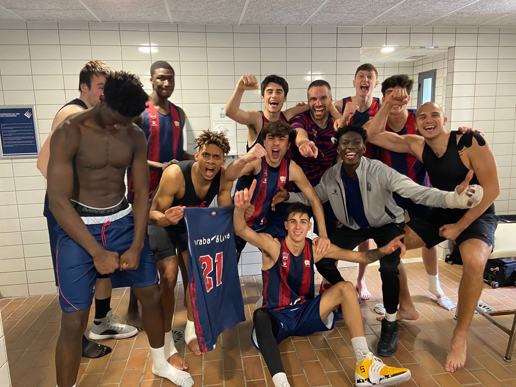 Liga EBA: Pirela y el Baskonia irán por el ascenso