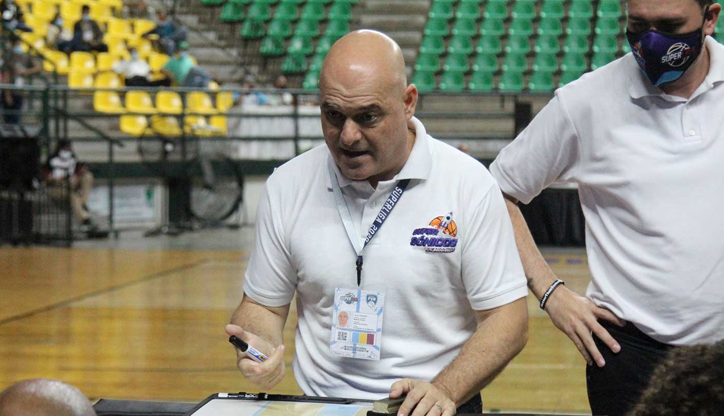 Manuel Povea estará al frente de Gigantes