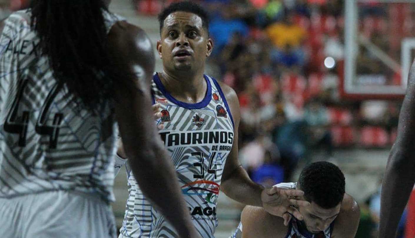 Derwin Ramírez vestirá su onceava camiseta en el baloncesto profesional venezolano